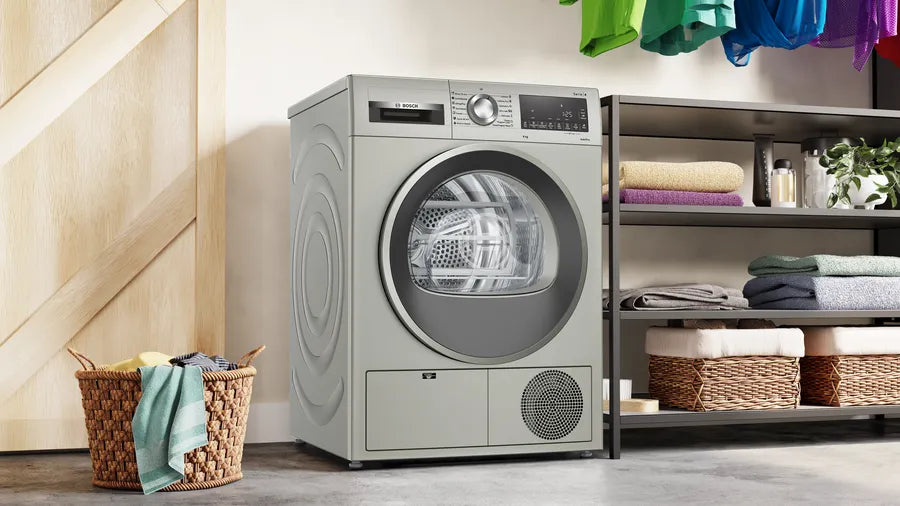 Bosch Series 4 condenser tumble dryer 8 kg Silver inox WPG23108IN