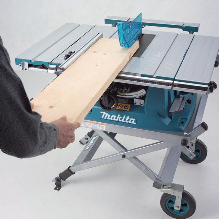 Makita MLT100 Table Saw