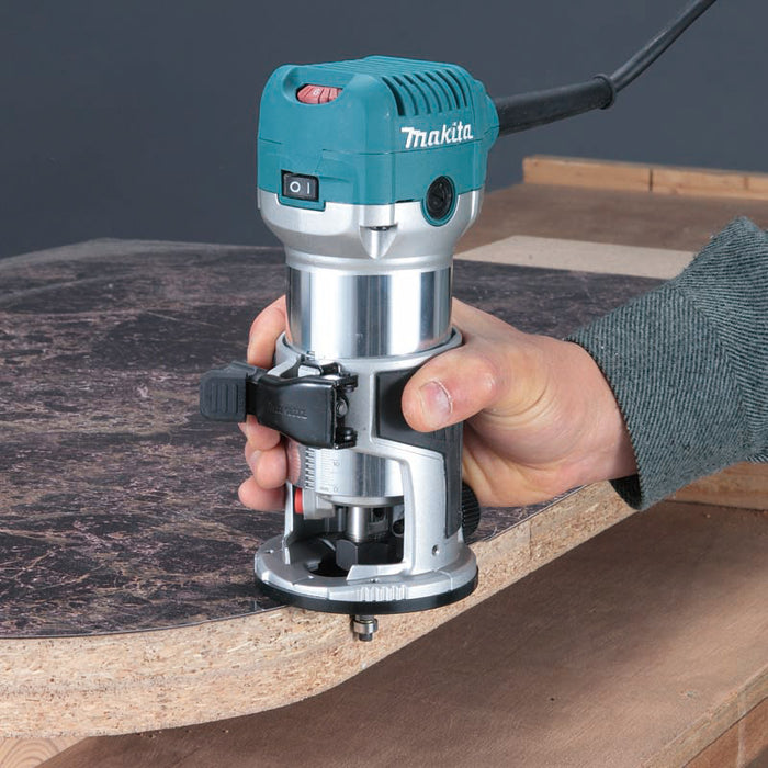 Makita RT0700C Trimmer