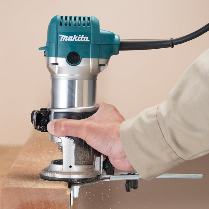 Makita RT0702C Trimmer