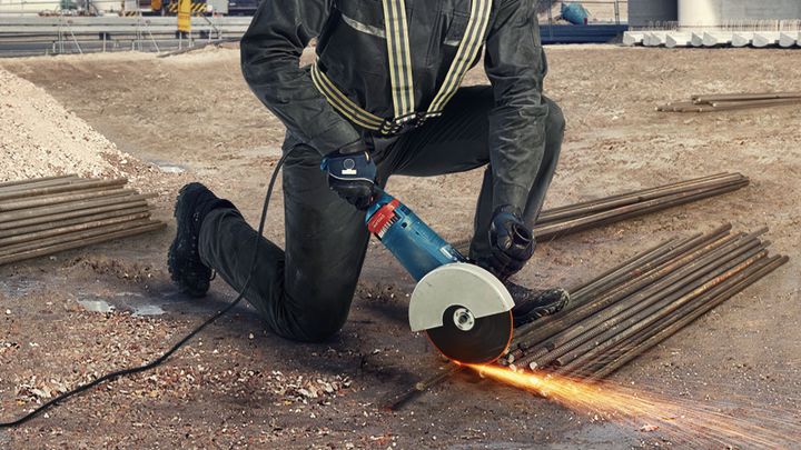 Bosch GWS 24-230 JZ Professional Angle Grinder