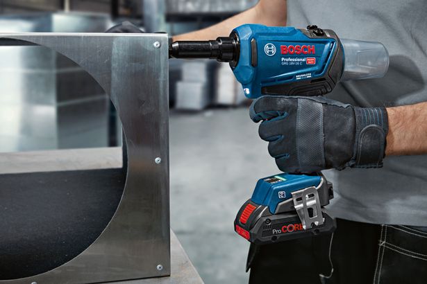 Bosch GRG 18V-16 C Professional Cordless Rivet Gun