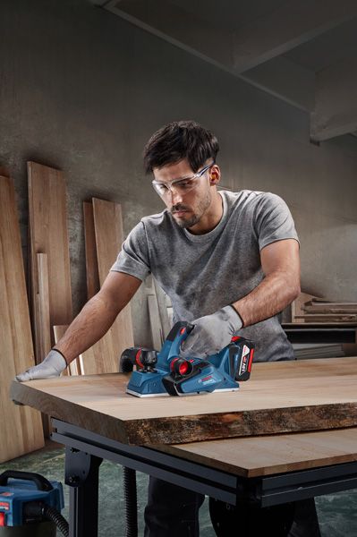 Bosch GHO 185-LI Solo Professional Cordless Planer (Battery Not Included)